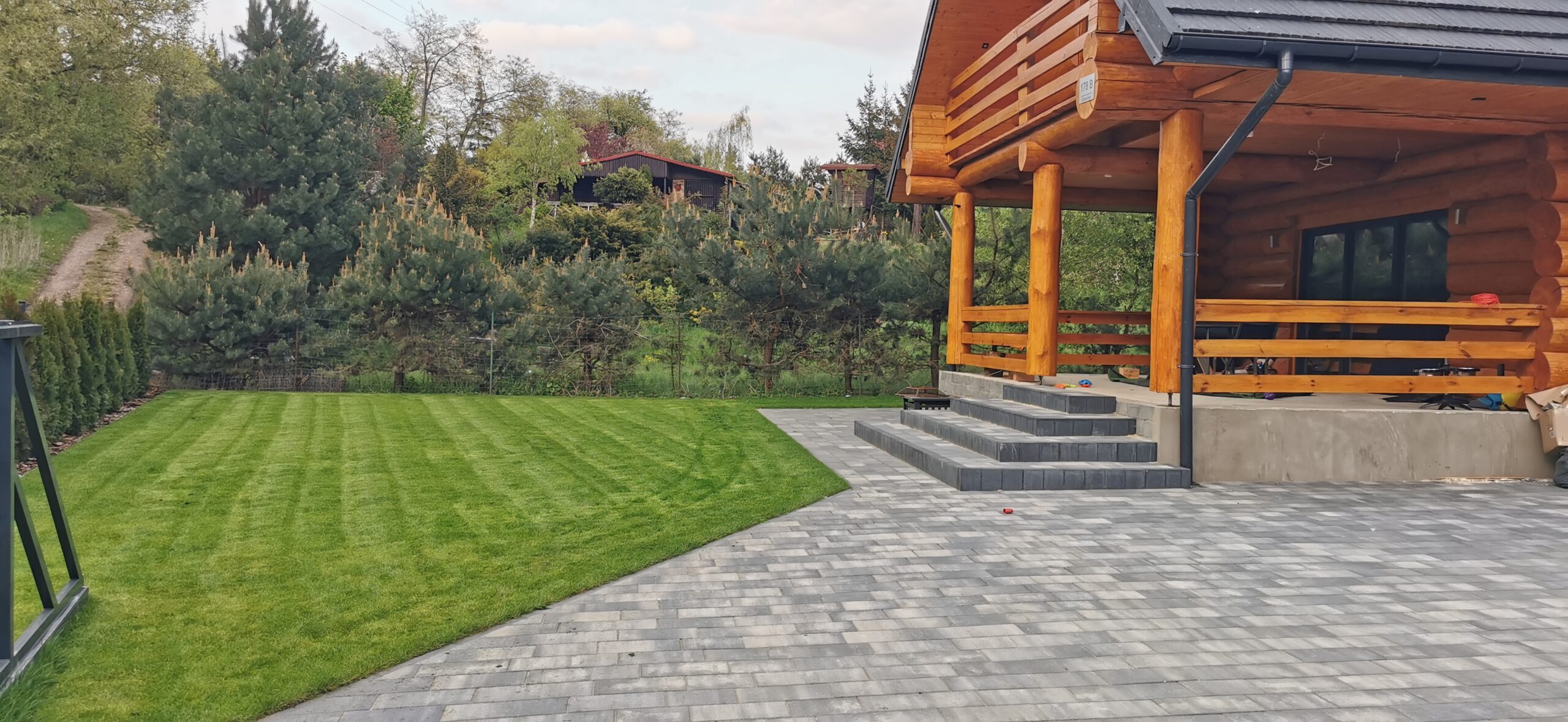 Minimalistyczny ogród w Wielkopolsce